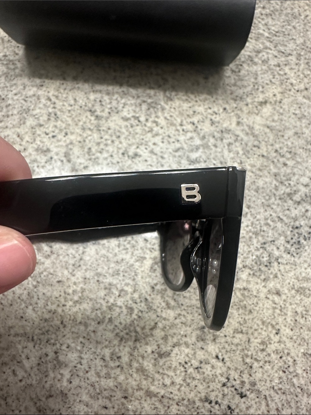 Balenciaga Black Oversized Sunglasses with Branded Case - Picture 8 of 10